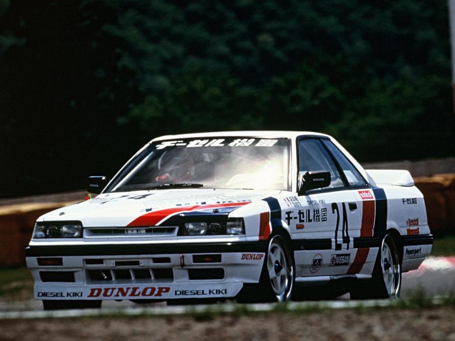  Nissan Skyline GTS-R Race Car 1988 года  (фото 7 из 7)